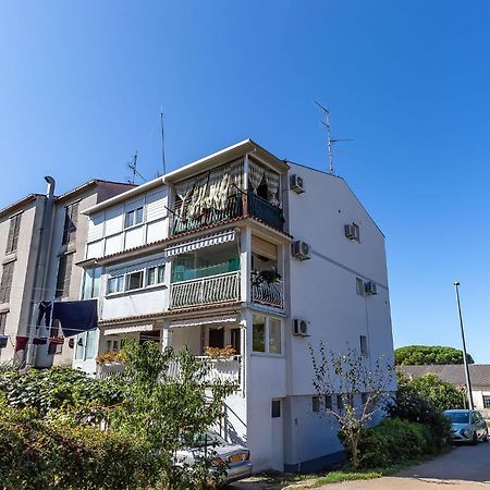 Dea B4+1 Apartment Porec Bagian luar foto