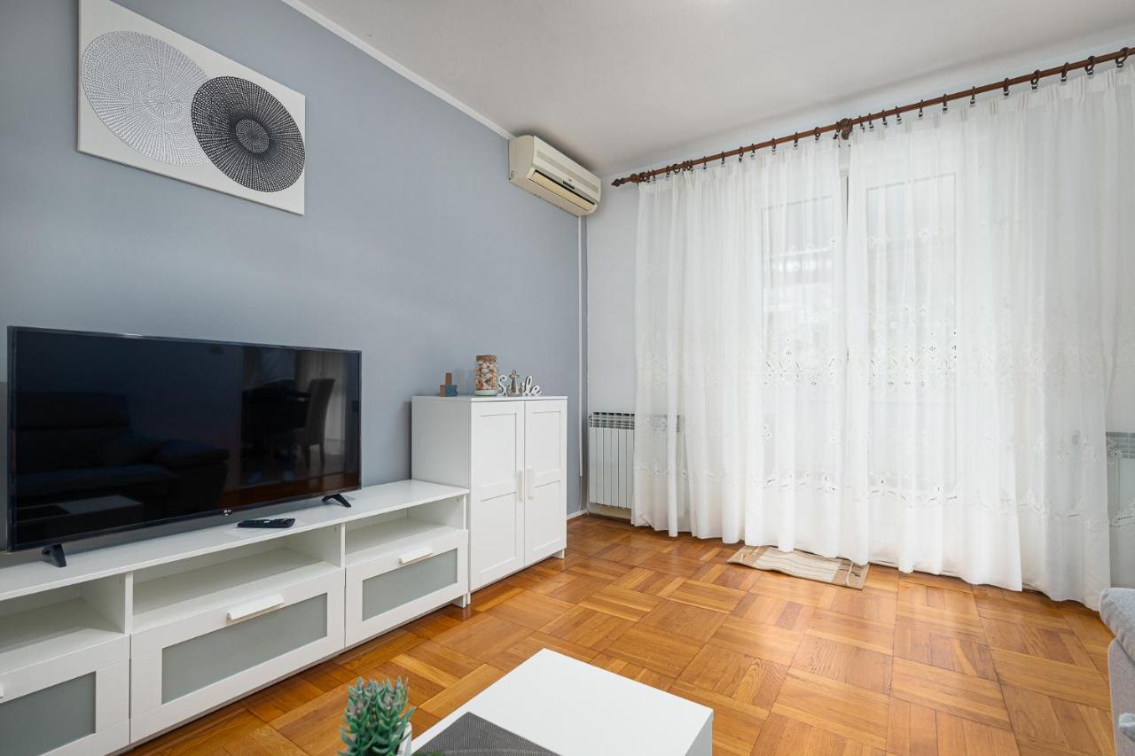 Dea B4+1 Apartment Porec Bagian luar foto